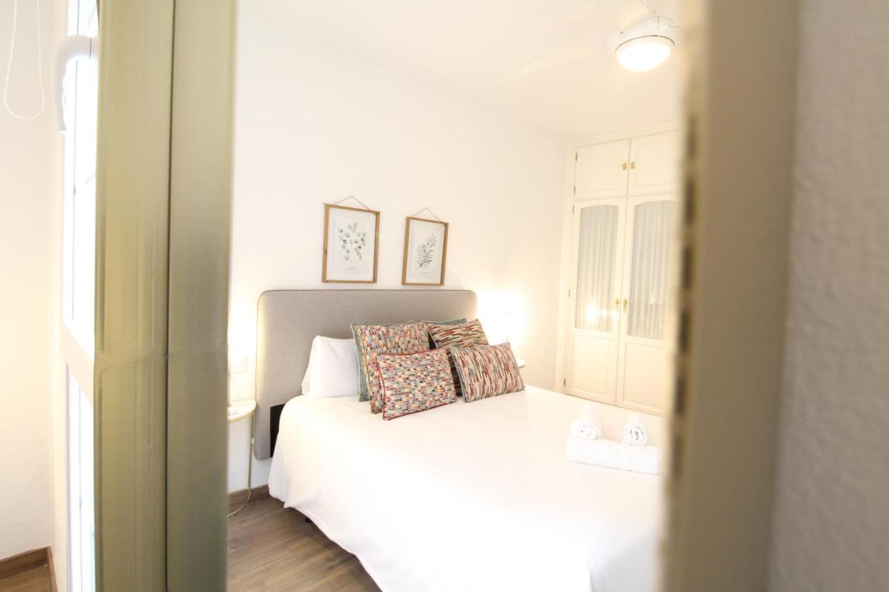 Apartamento Del Parque Flats Catedral Exclusive Málaga Exterior foto